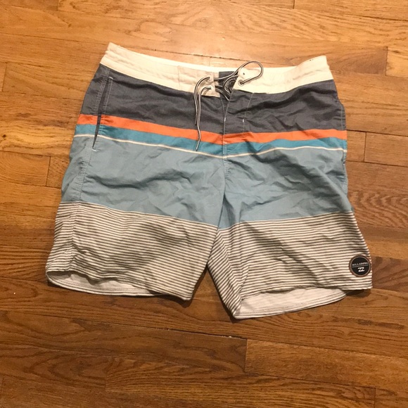 Billabong Other - Billabong Board Shorts 32